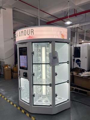 Haloo เครื่องขายดอกไม้สด สีขาว 13 ล็อคเกอร์ กล่องใหญ่ ขายร้อนสําหรับห้างสรรพสินค้า ระบบการชําระเงินบัตรเครดิต