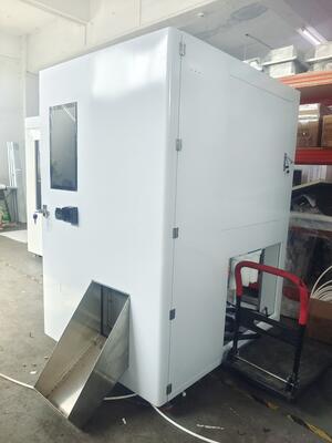 เครื่องขายน้ําแข็ง Haloo ผู้จําหน่าย เครื่องขายน้ําแข็ง 24 ชั่วโมง